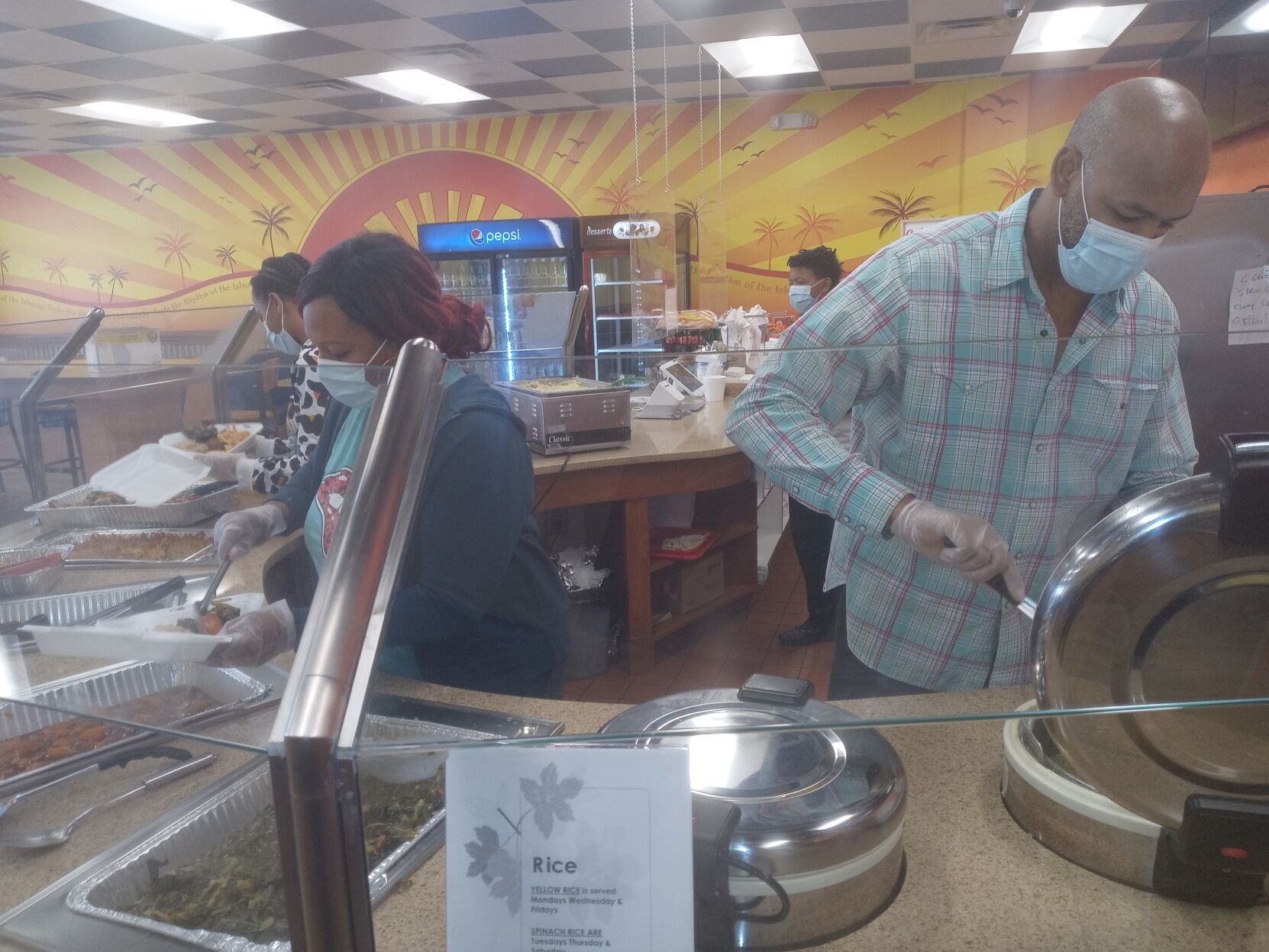 120220_MDJ_ActsofKindnessPart2_GoldenKrust2.jpg